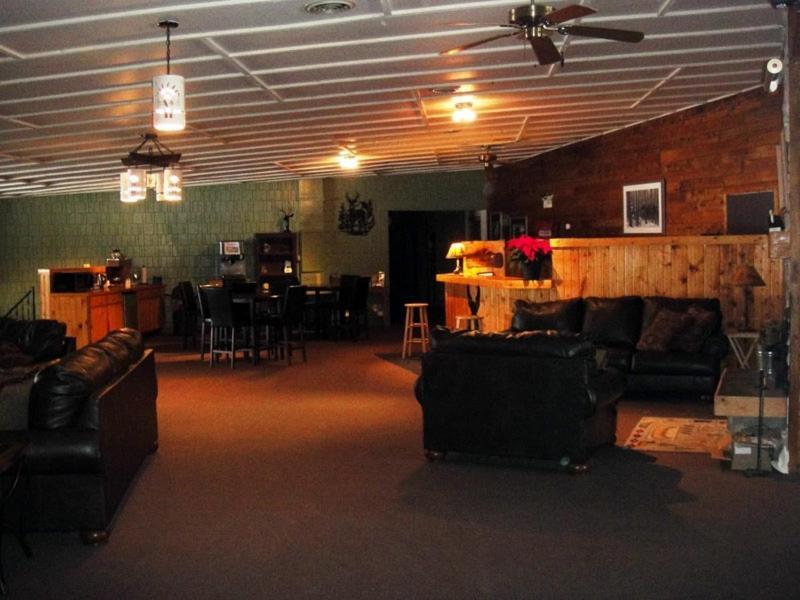 Hiawatha Lodge Inn Eagle River Eksteriør bilde